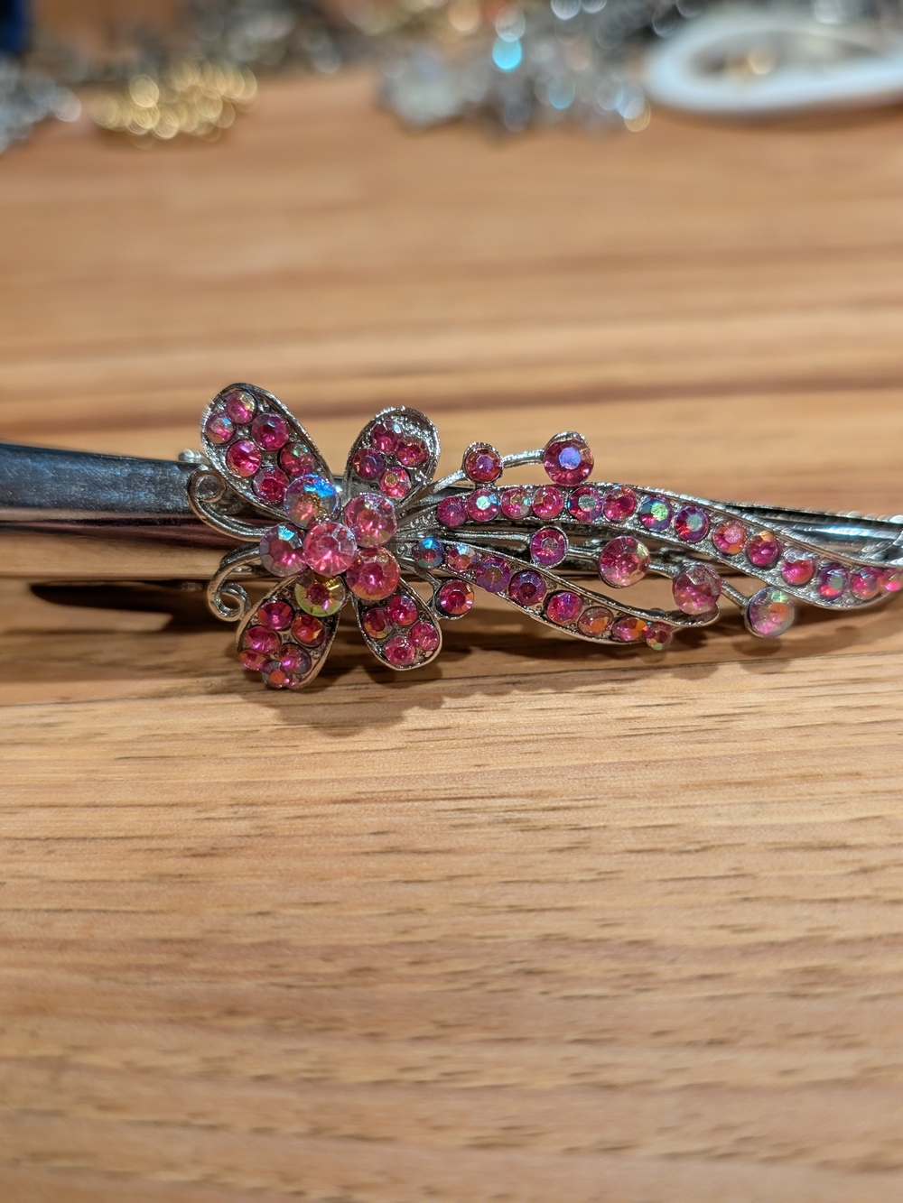 Source Unknown Pink Crystal Floral Hair Clip